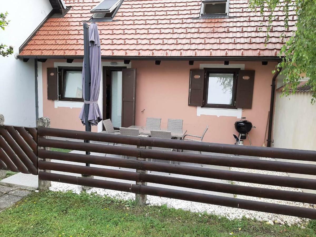 Apartma Stela In Terme Catez Catez ob Savi Luaran gambar